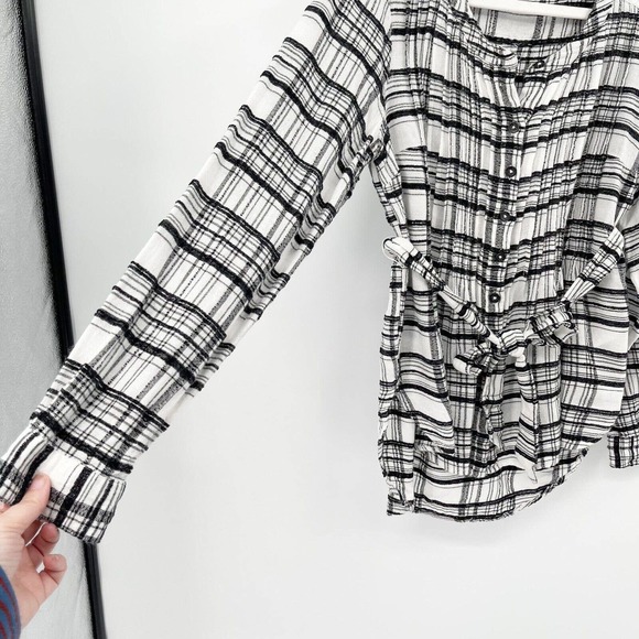 Anthropologie Plaid Belted Top Button Down Size 2P Black White Tie Waist Wool‎ - Picture 3 of 10